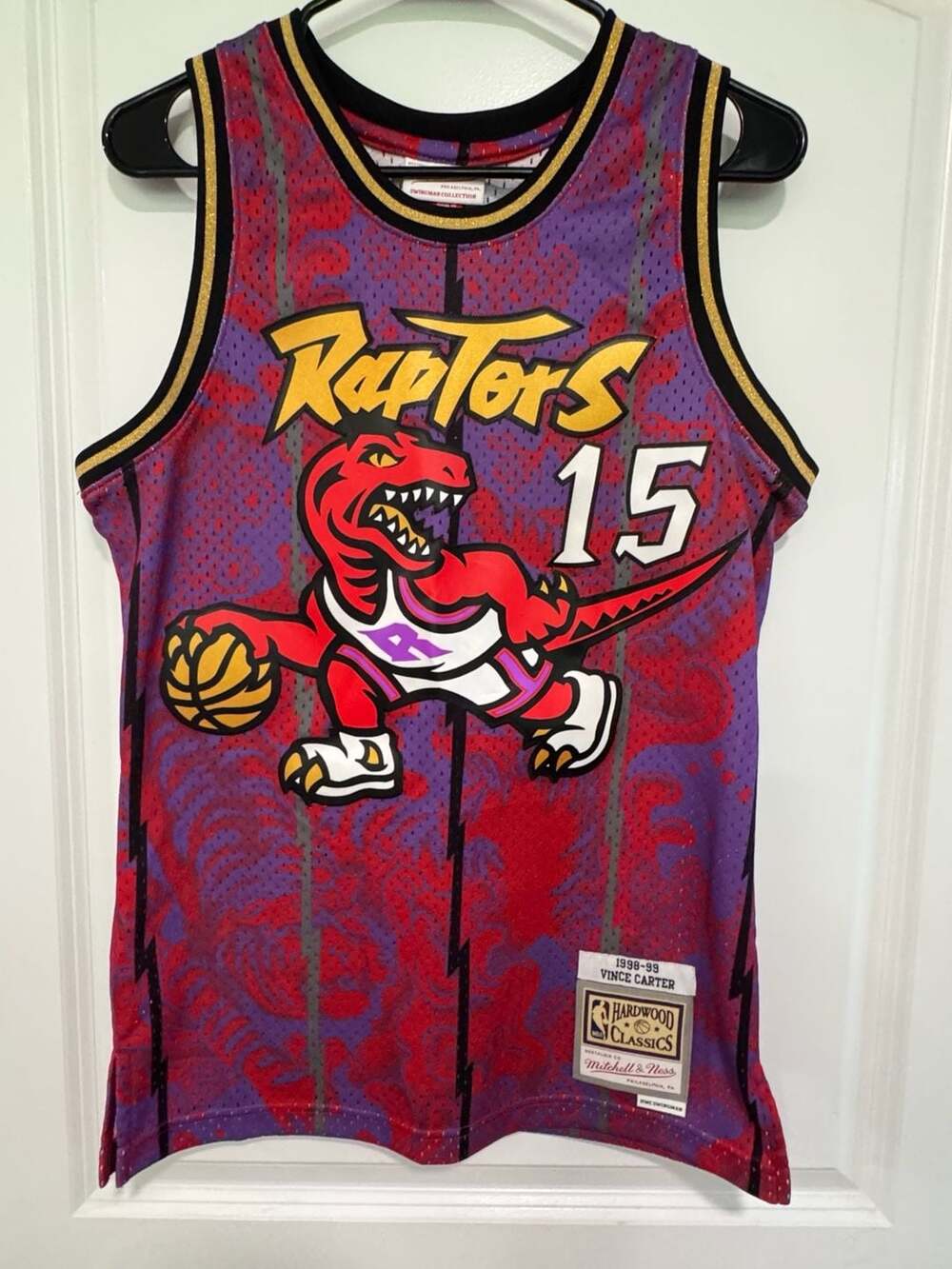 Mitchell & Ness Vince Carter Raptors 1998-99 Swingman Jersey Men Small NBA